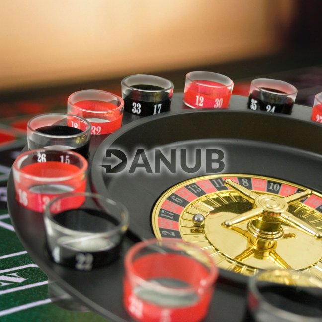 Alkoholová ruleta s číslovanými pohárikmi