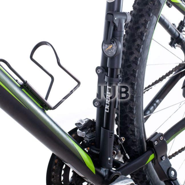 L-BRNO Pumpa na bicykel s tlakomerom a držiakom na bicykel