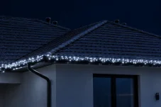 Svetelná reťaz vonkajšia 100 m, 2000 LED, studená biela, 8 programov – sada 2 × 50 m